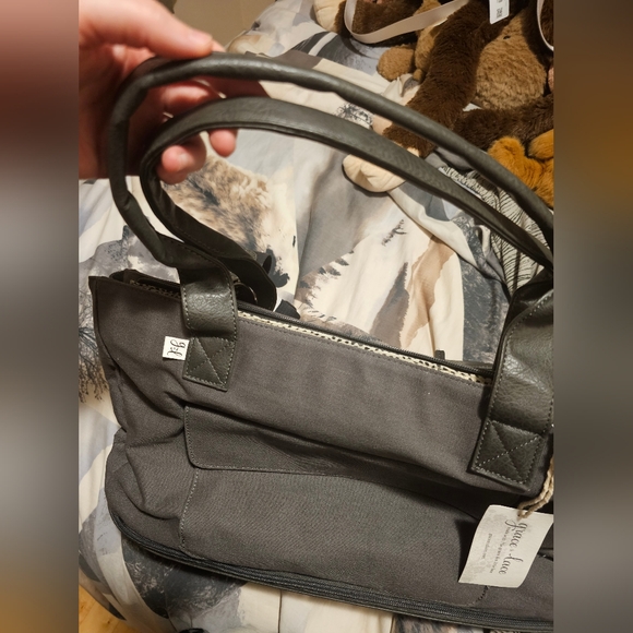 Grace and lace weekender duffle bag brand new never used with tags - Picture 11 of 14